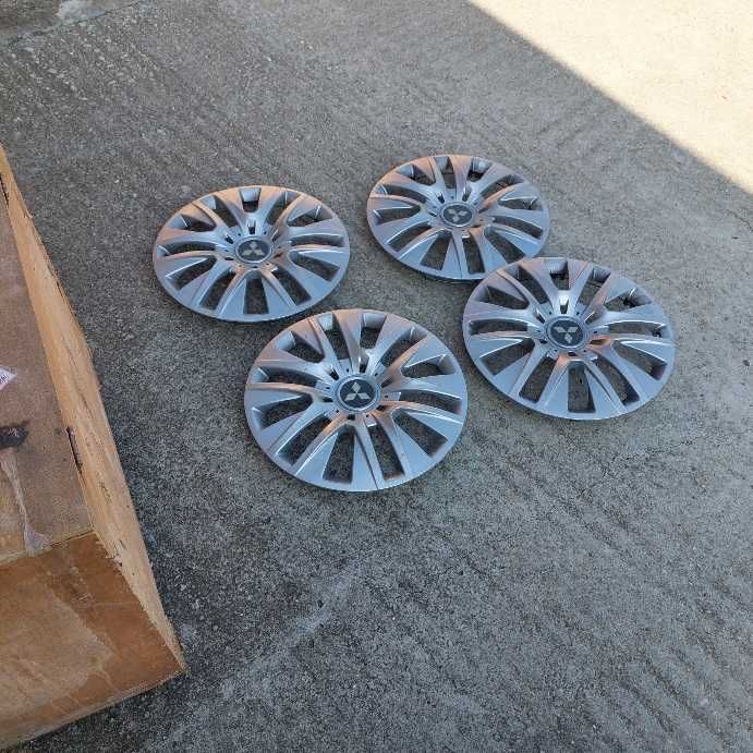 jante tabla + anvelope 215/70r16  M+S -5x114.3 Mitsubishi ,etc