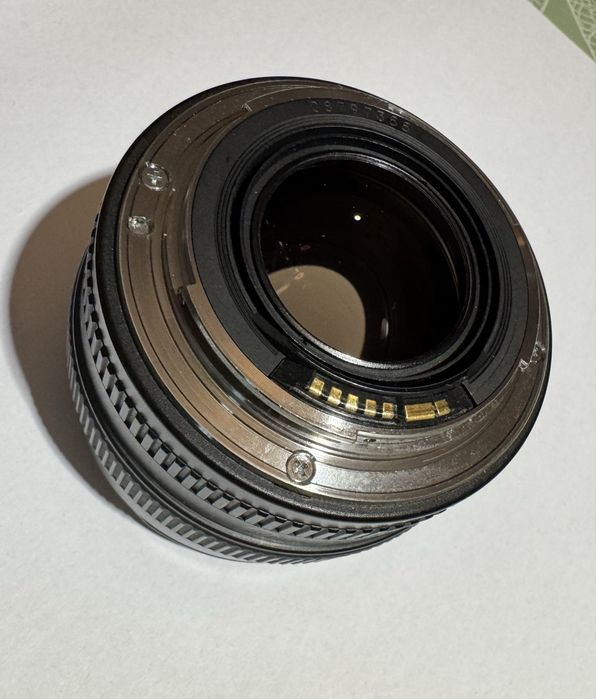 Canon 50 mm EF 1.4