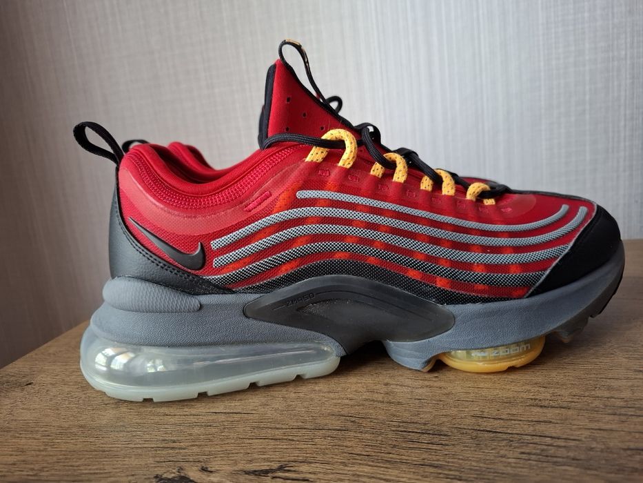 Nike air max ZM950 маратонки 44.5 номер.