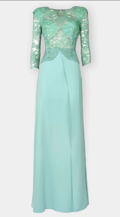 С етикет Elisabetta Franchi  оригинална официална рокля