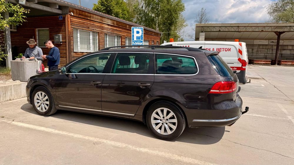 VOLKSWAGEN Passat 2011 — imagine 2
