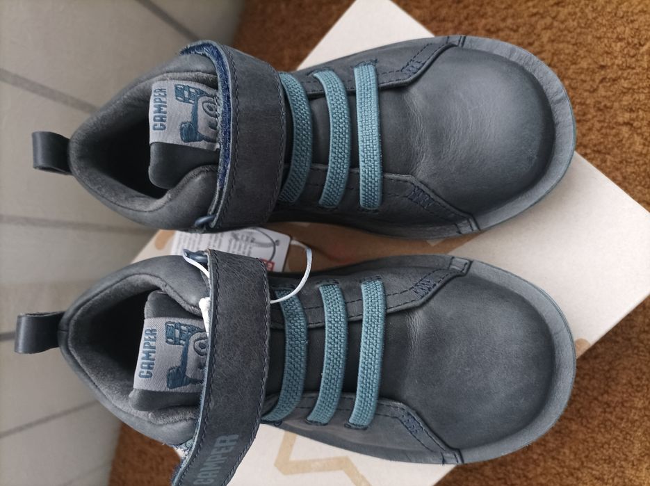 Camper нови оригинални обувки за дете