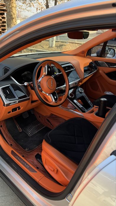 Jaguar i-pace ev -400s электромобиль