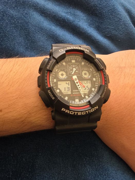 2 броя G-shock часовника