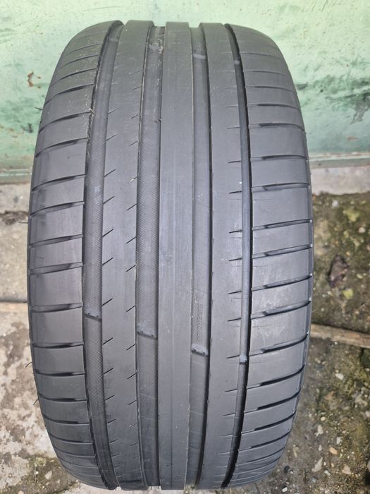 255 40 21 O BUCATA Anvelopa de vară Michelin  Pilot Sport 4 Dot 12.21