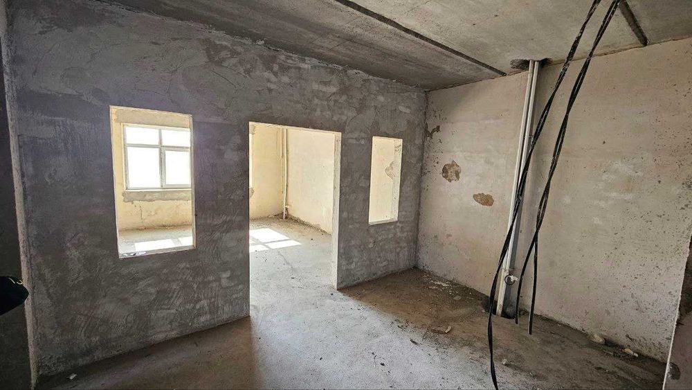 Квартира подвали билан сотилади