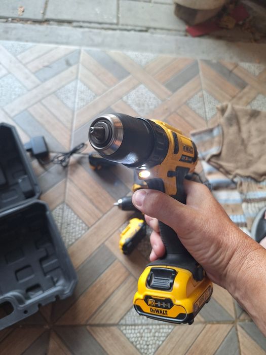 Trei Filetante Dewalt 12 v