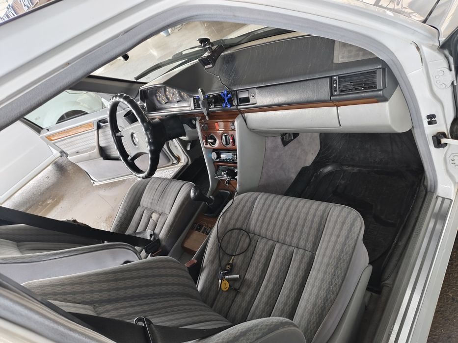 124 кузов 2.3 матор