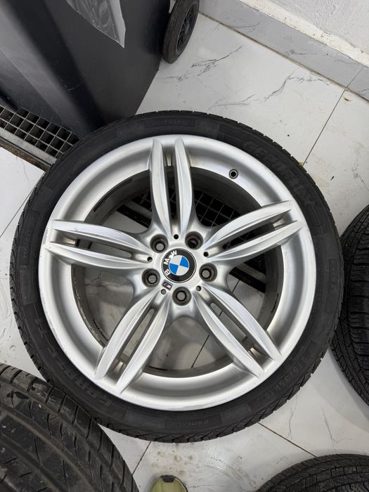 Оригинал диски с резиной от BMW