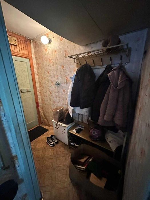 Продам 3 ком кварт в р-оне м. Северный