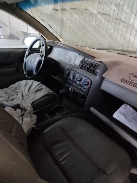 Опель омега 1994