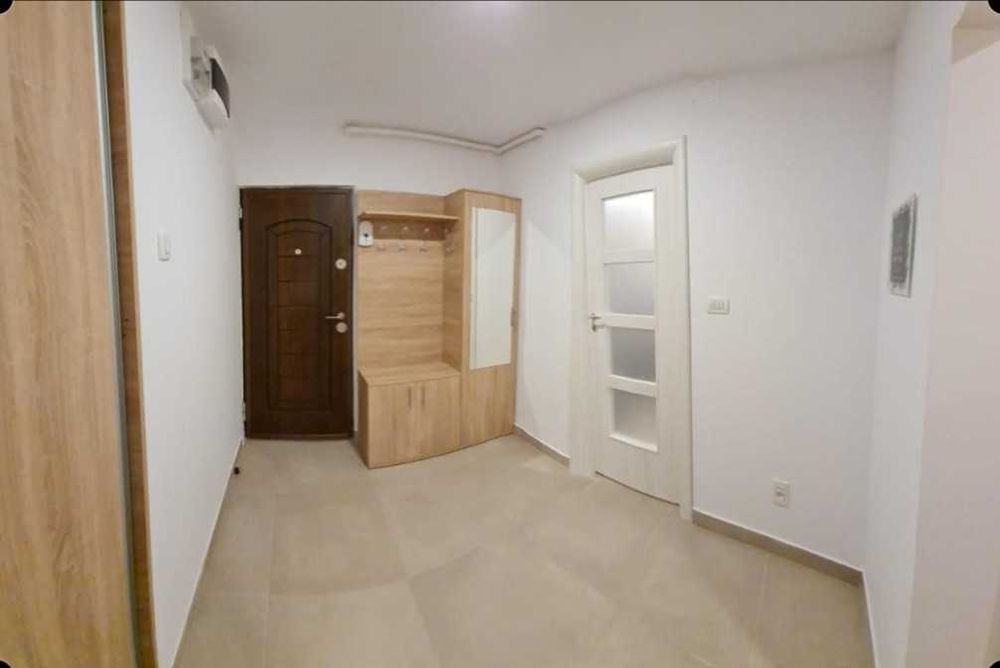 Proprietar inchiriez apartament de 2 camere Dristor