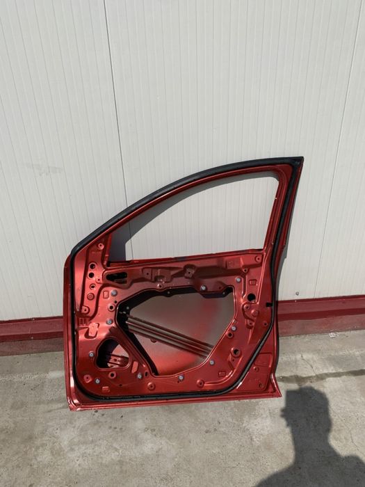Usa dreapta fata Mazda 2, 2014, 2015, 2016, 2017, 2018, 2019, 2020, 2021, 2022, 2023.