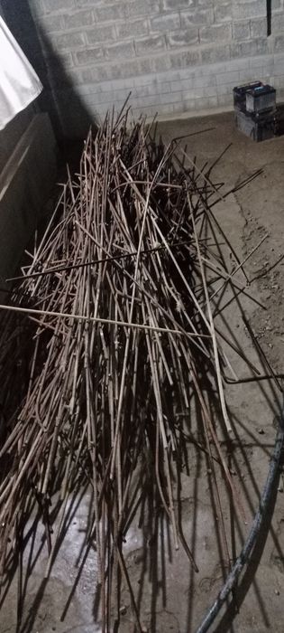 Арматура  сотилади