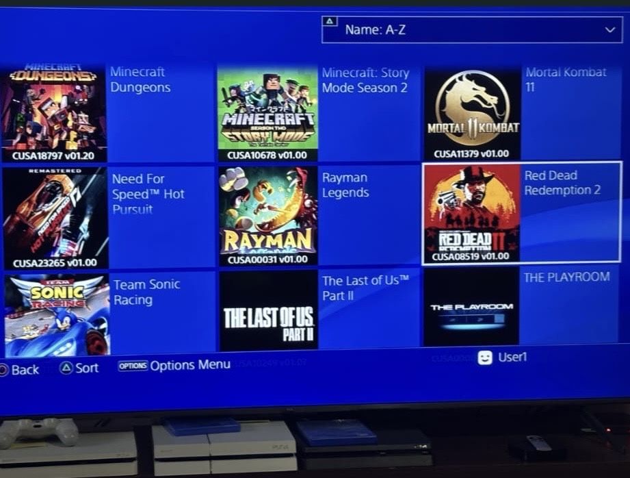 Playstation 4 Pro, Modat, 1TB, model 2018