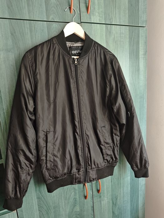 Geaca Bomber identic man