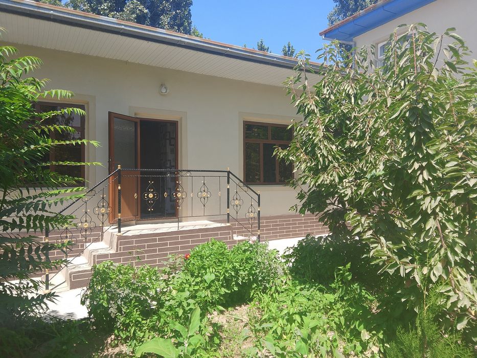 Уй сотилади срочна