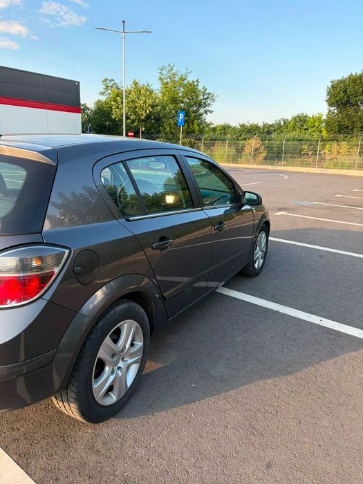 OPEL Astra 2009 — imagine 5