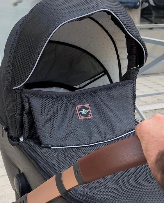 Коляска 3в1 почти новая