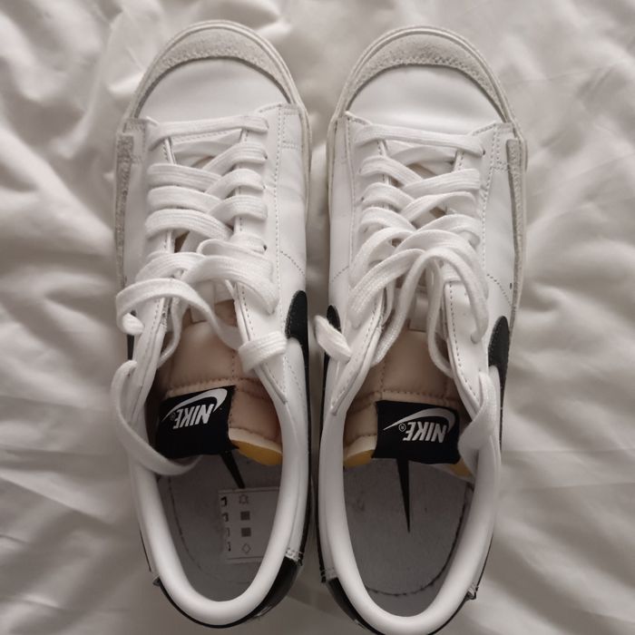 Vand pantofi sport,Nike, NOI