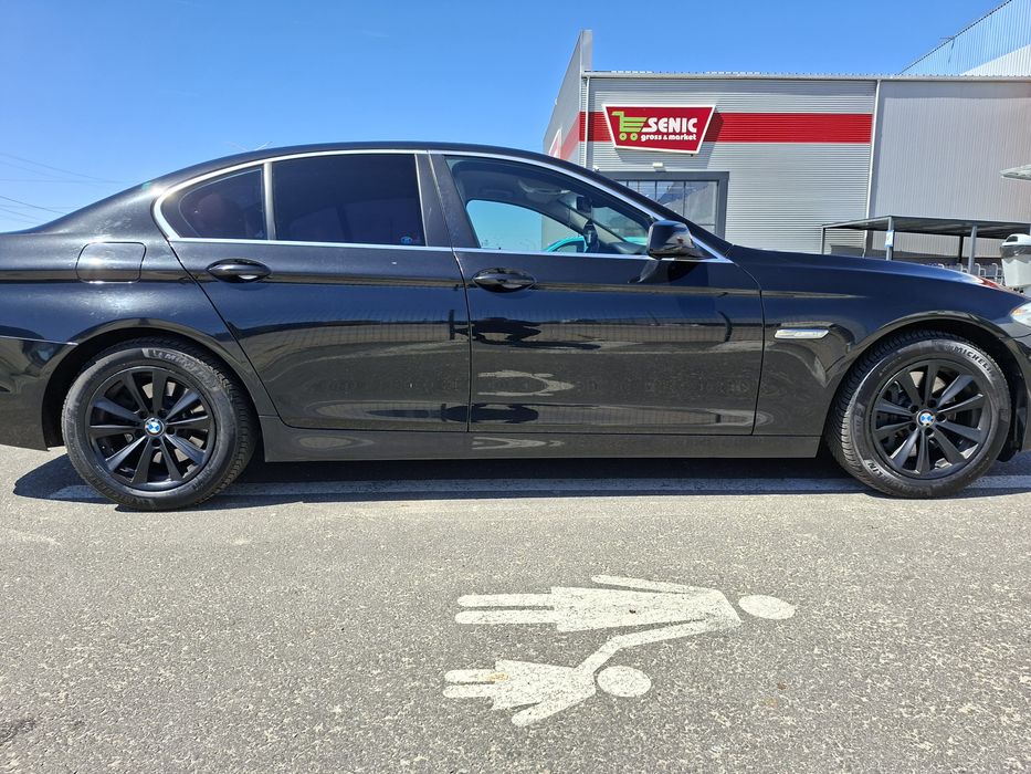 BMW Seria 5 F10 525d