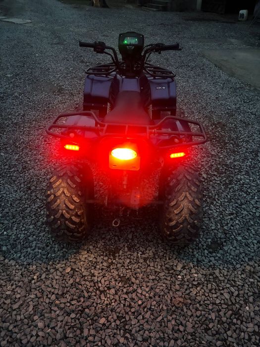 Vând atv e-ton 150cc cu acte