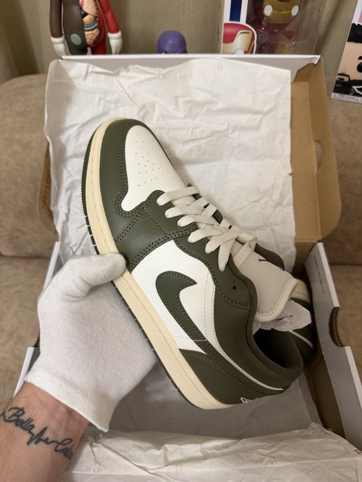 Оригинальные Nike Air Jordan 1 Low "Medium Olive"