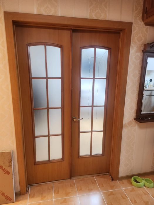 Продам межкомнатные двери