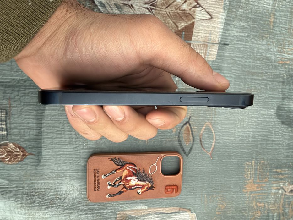 iphone 13 mini емкость 75% память 128г