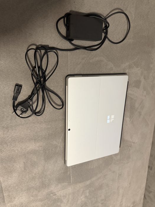 Microsoft Surface Pro8