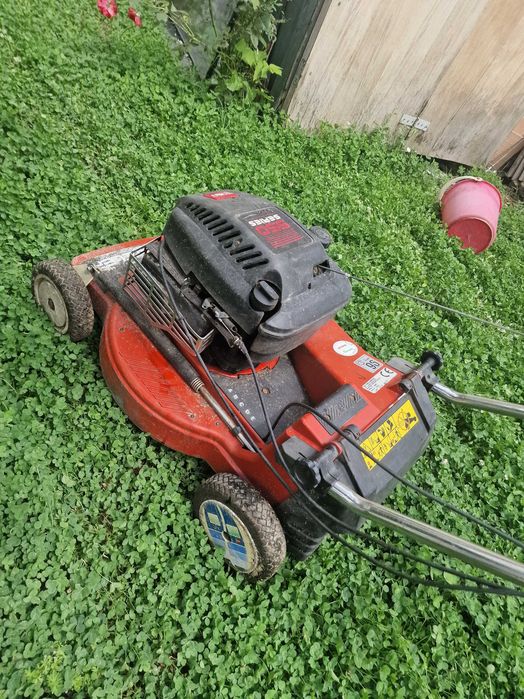 Masina de tuns iarba pe benzina TORO cu BRIGGS 4CP cu TRACTIUNE TOPPPP