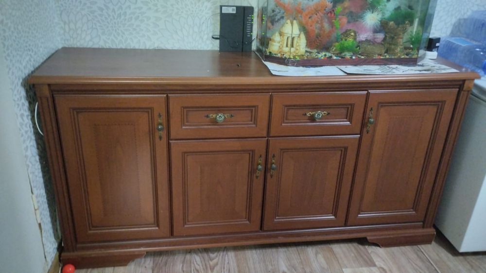 Комод для посуды