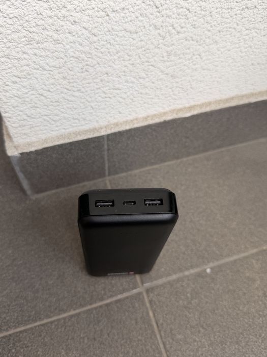 Baterie externă Swisssten 20.000 mAh, stare foarte bună