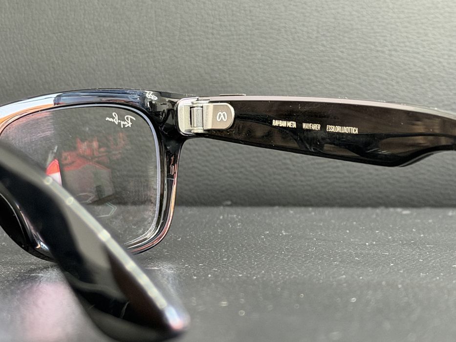 Ray Ban Meta Wayfarer