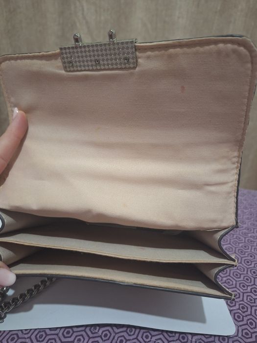 Geanta crossbody Bershka