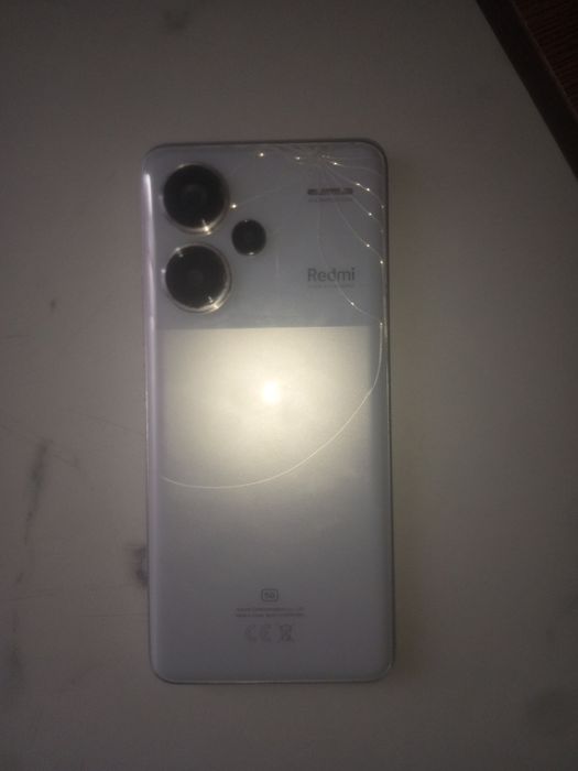 Xiaomi Redmi Note 13 Pro+