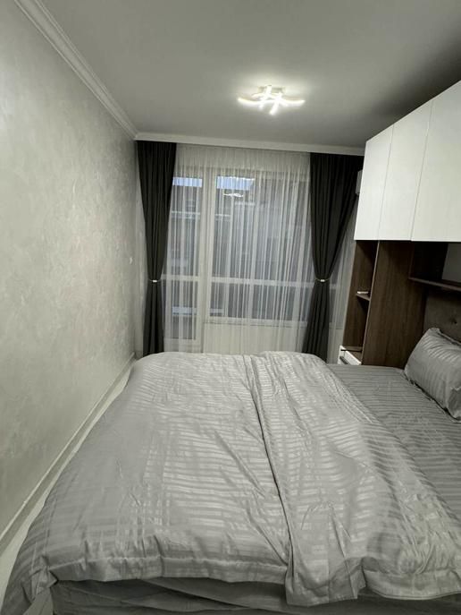 Дава се под наем Двустаен апартамент в Пловдив, Кършияка - 74 кв.м за 587 € - Снимка #3