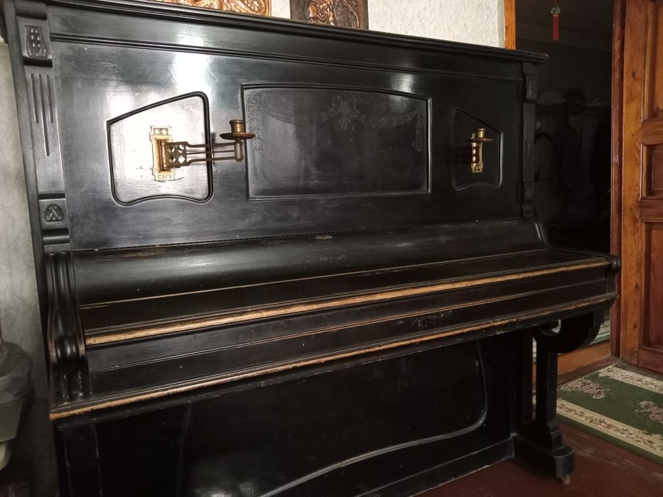 Продам пианино раритетное 1870 года ,1910 году в Коканд привезли