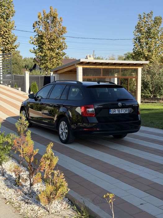 SKODA Octavia 2018 — imagine 4