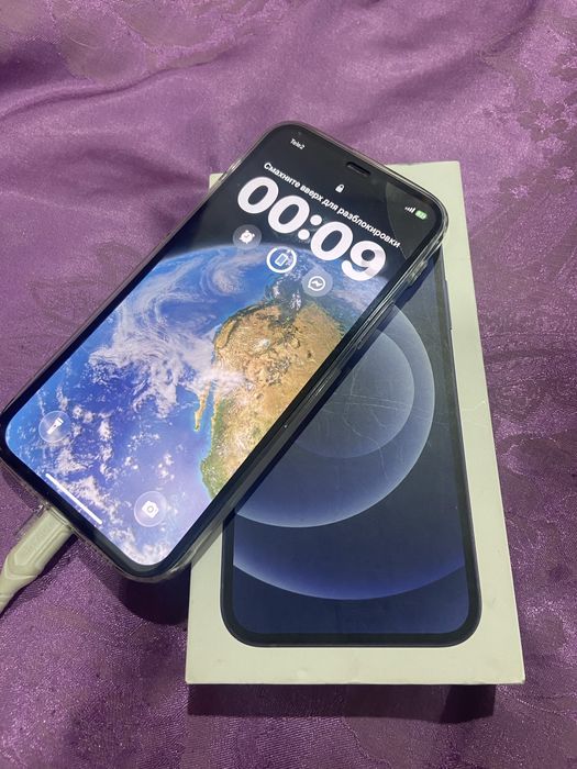 iPhone   12  64 гб