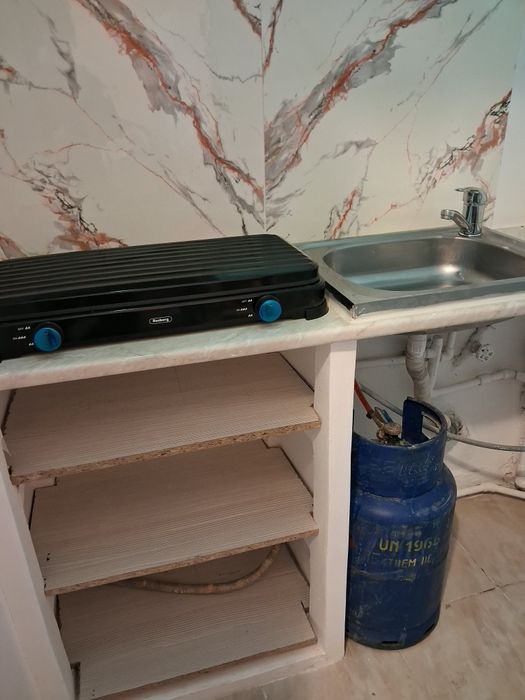 Inchiriez garsoniera