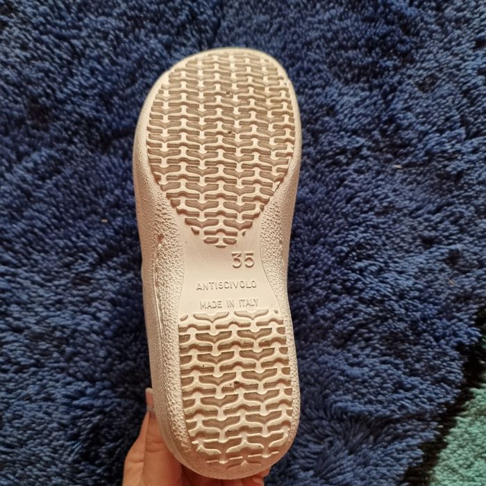 Saboti/ pantofi/ ortopedici/medicinali piele 35
