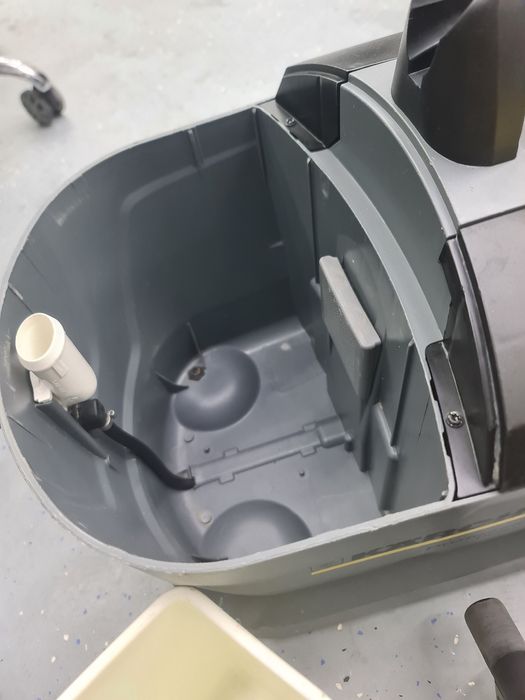 Моющий пылесос Puzzi 10/1 + химия в придачу