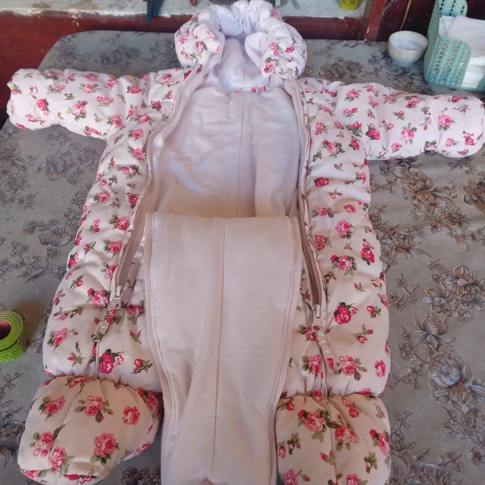 комбинезон  для 1 . 2месяца зимний