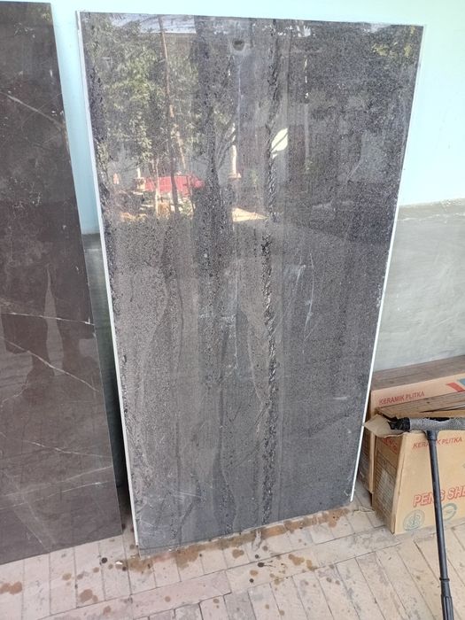 Кафел сотилади 120/60