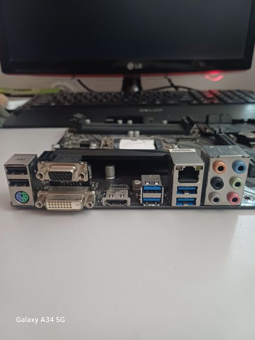 Материнская плата B365-HD3.