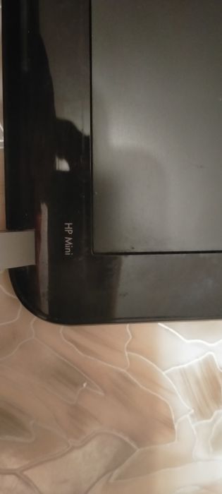 Дисплей от ноутбука.