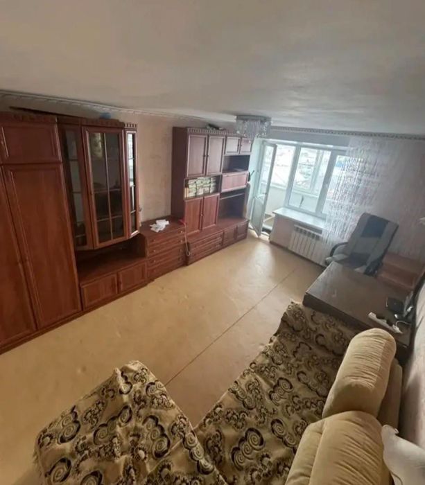 Продам 3 к.кв. Район БСМП.