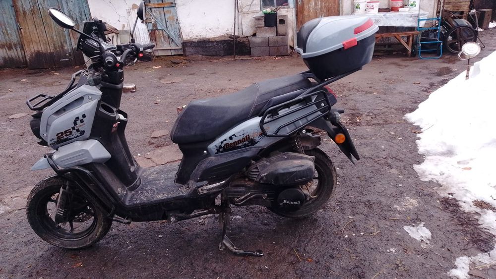 Продаю мопед Танк про