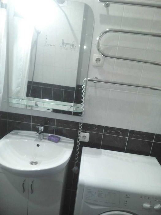 Дава се под наем Едностаен апартамент в София, Банишора - 45 кв.м за 375 € - Снимка #3
